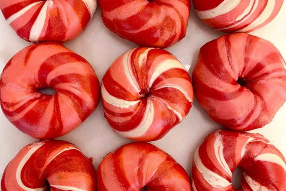 Red bagels for Galentine's Day